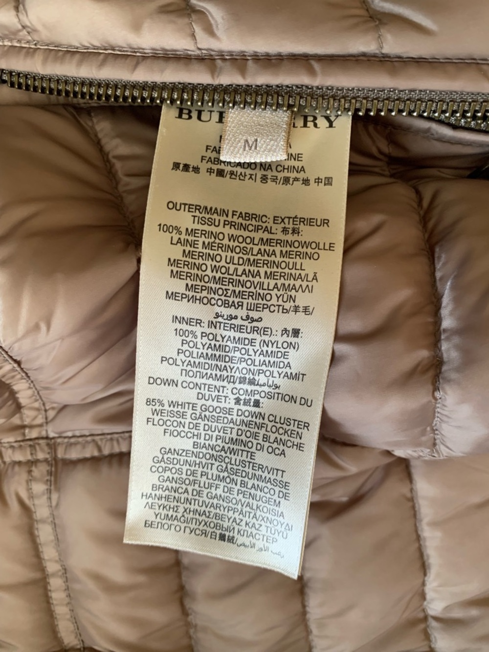 Burberry Brit | Reversible Wool Cable Knit Down Filled Puffer Vest - Medium - Picture 10 of 13